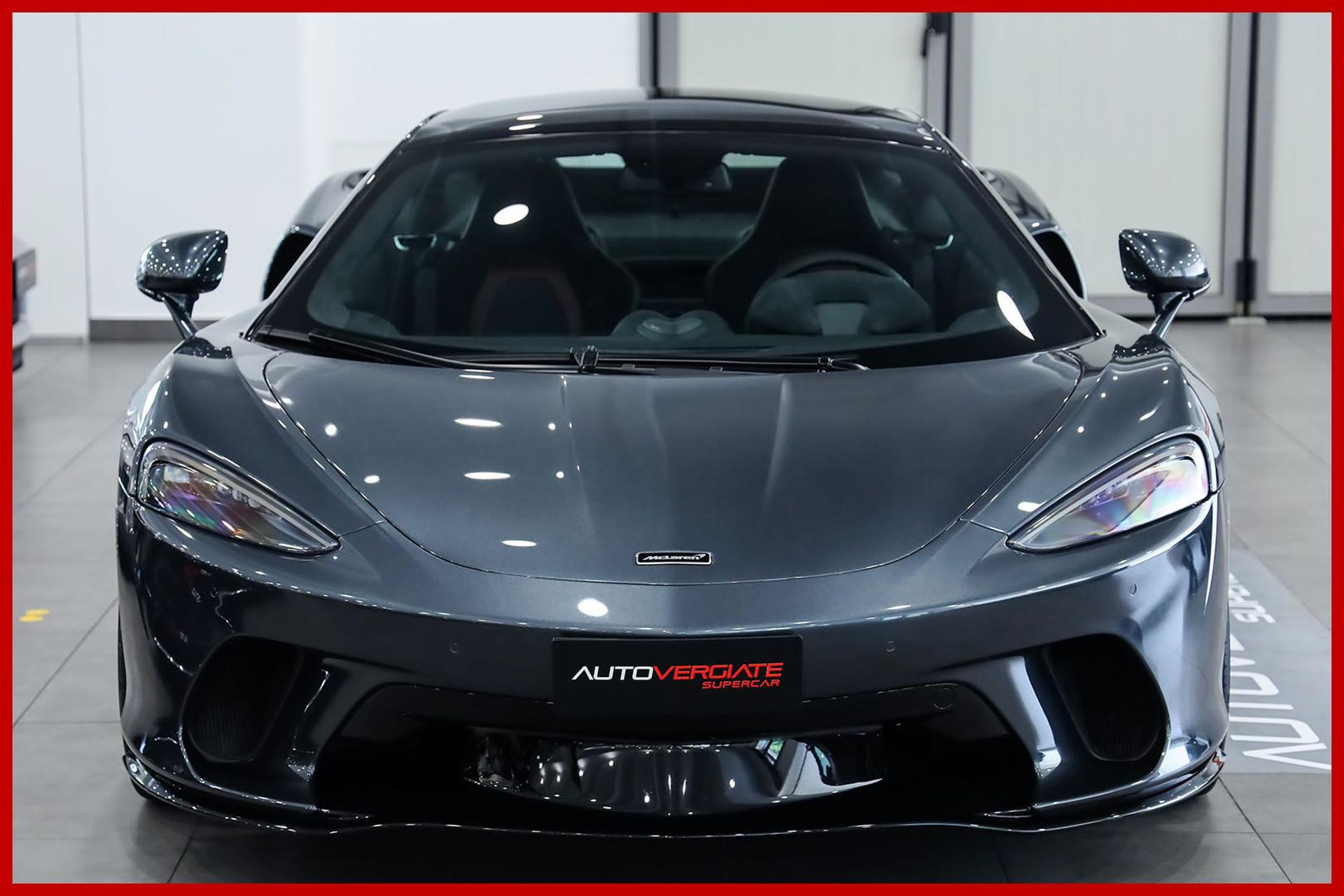 MCLAREN GT
