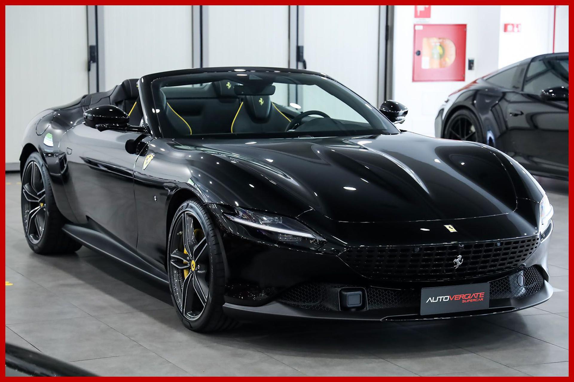 FERRARI Roma