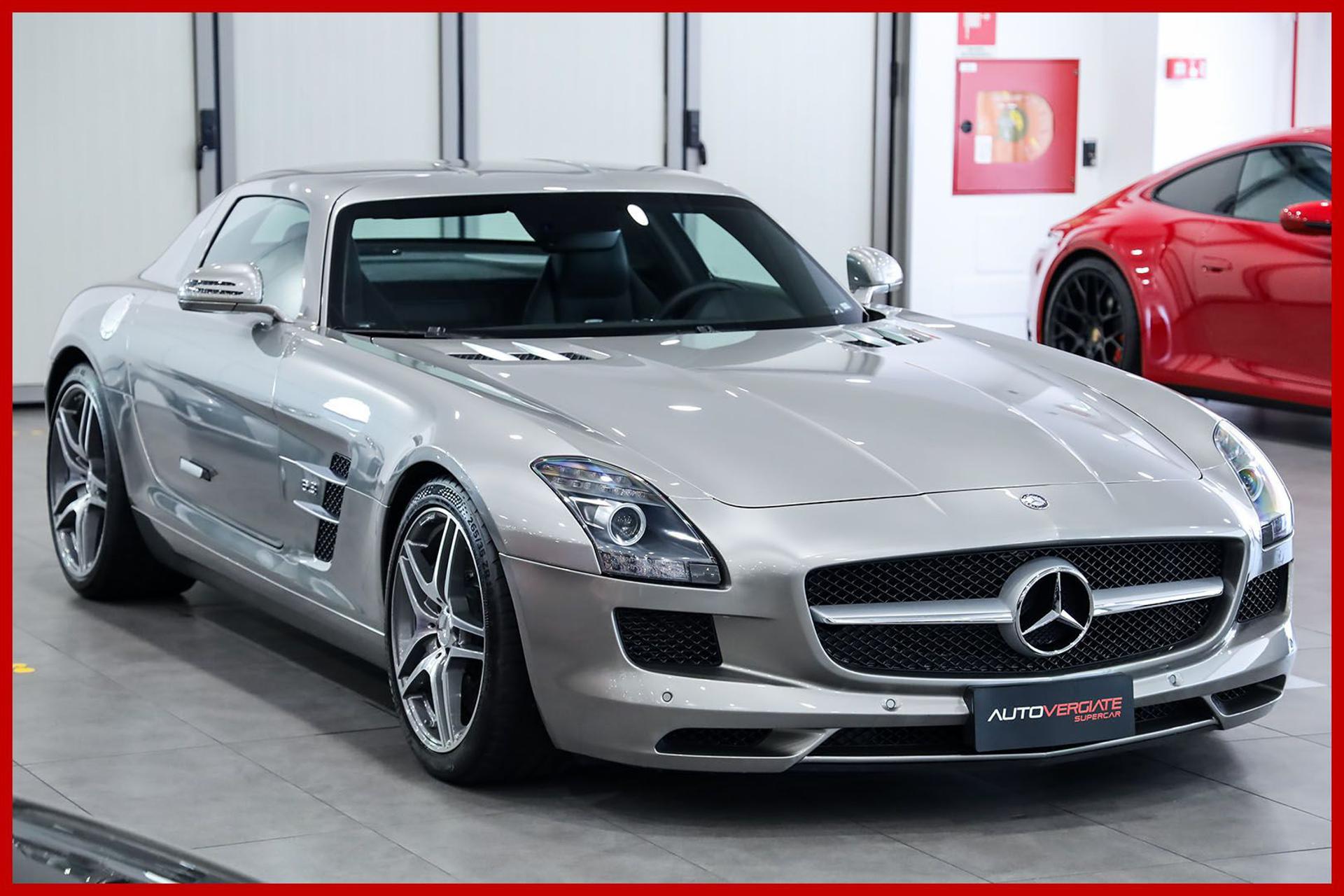 MERCEDES-BENZ SLS