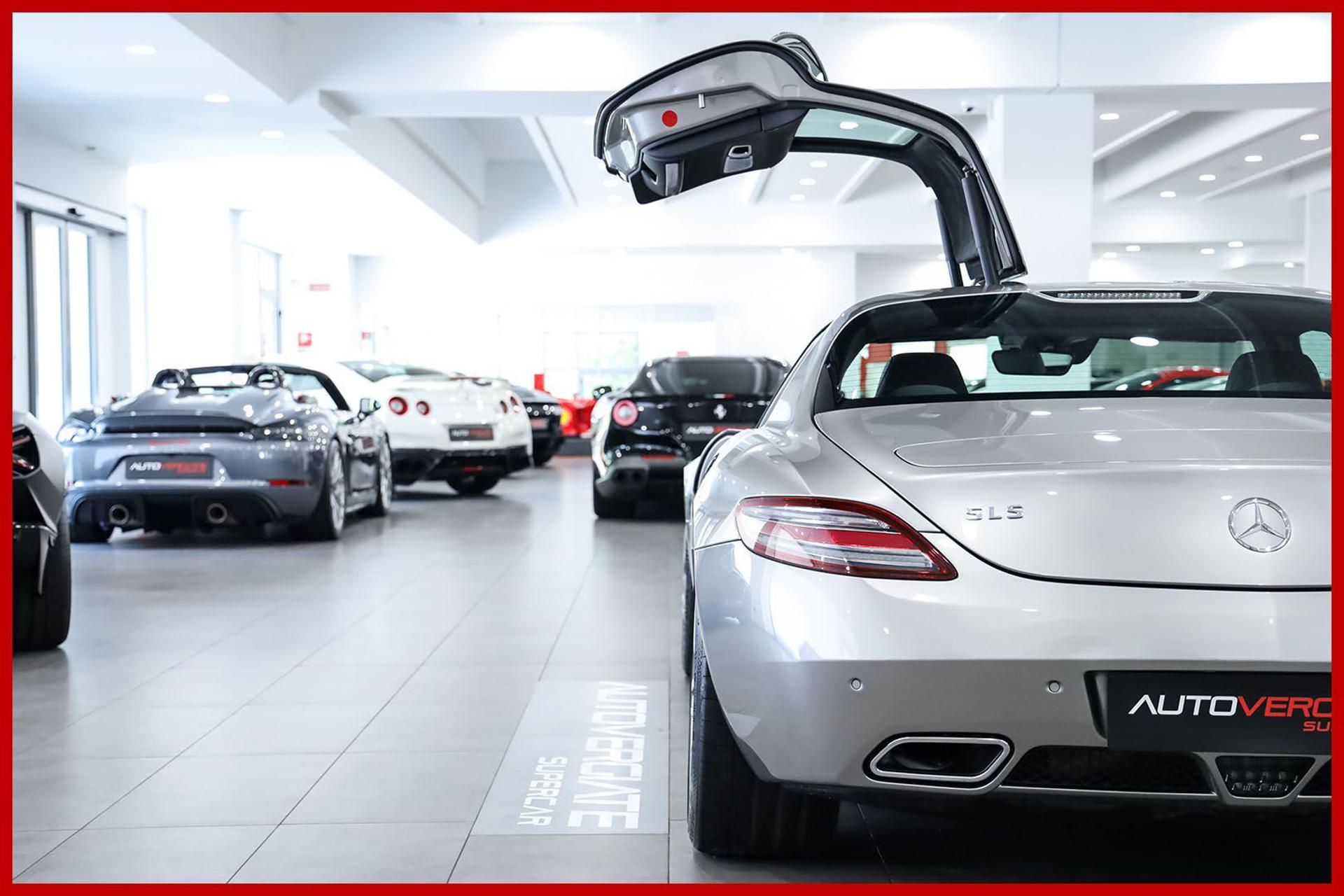 MERCEDES-BENZ SLS