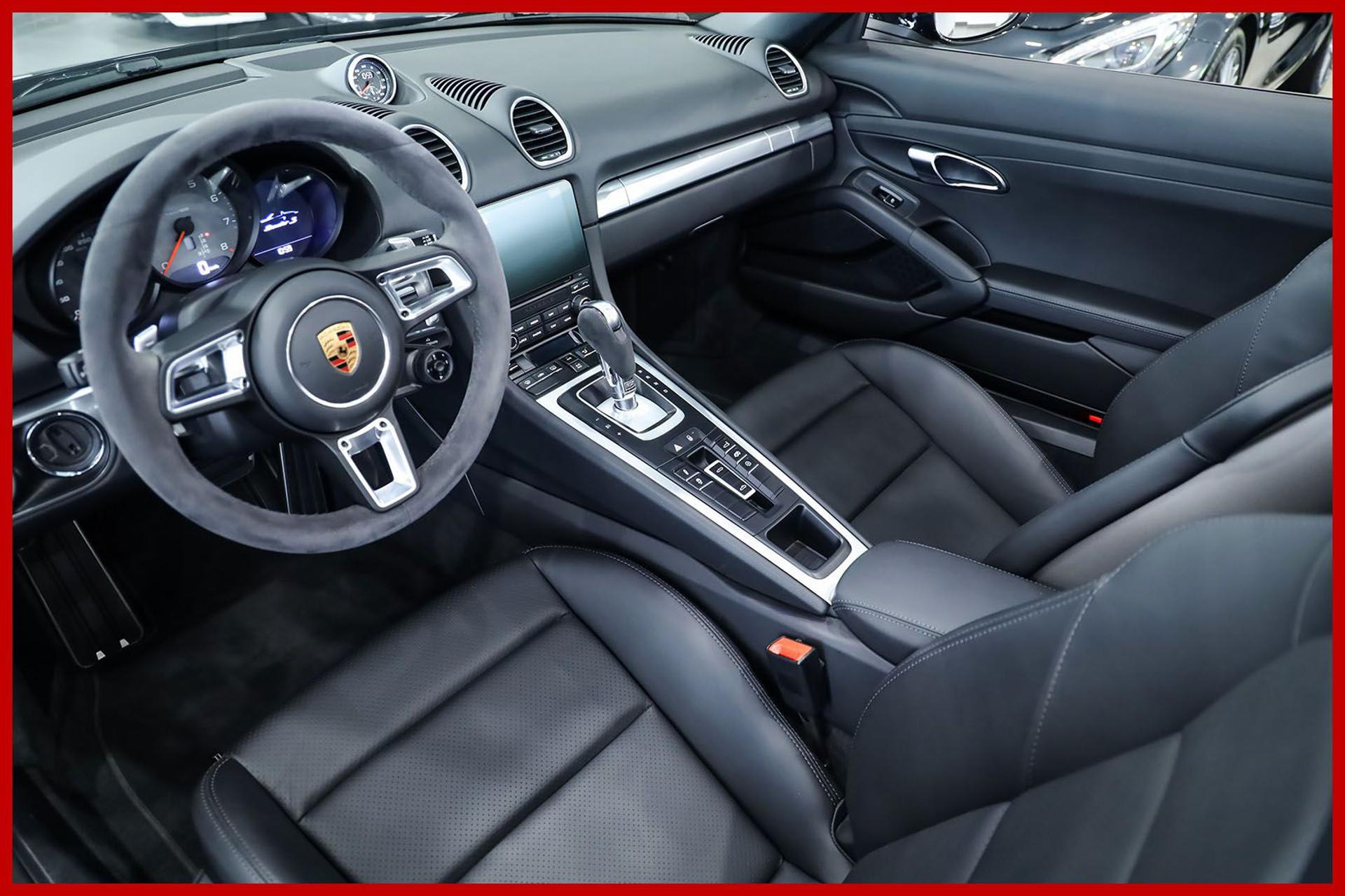 PORSCHE Boxster