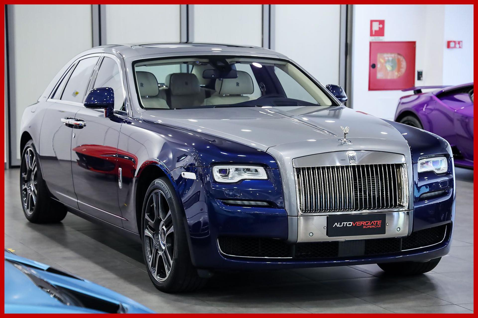 ROLLS-ROYCE Ghost
