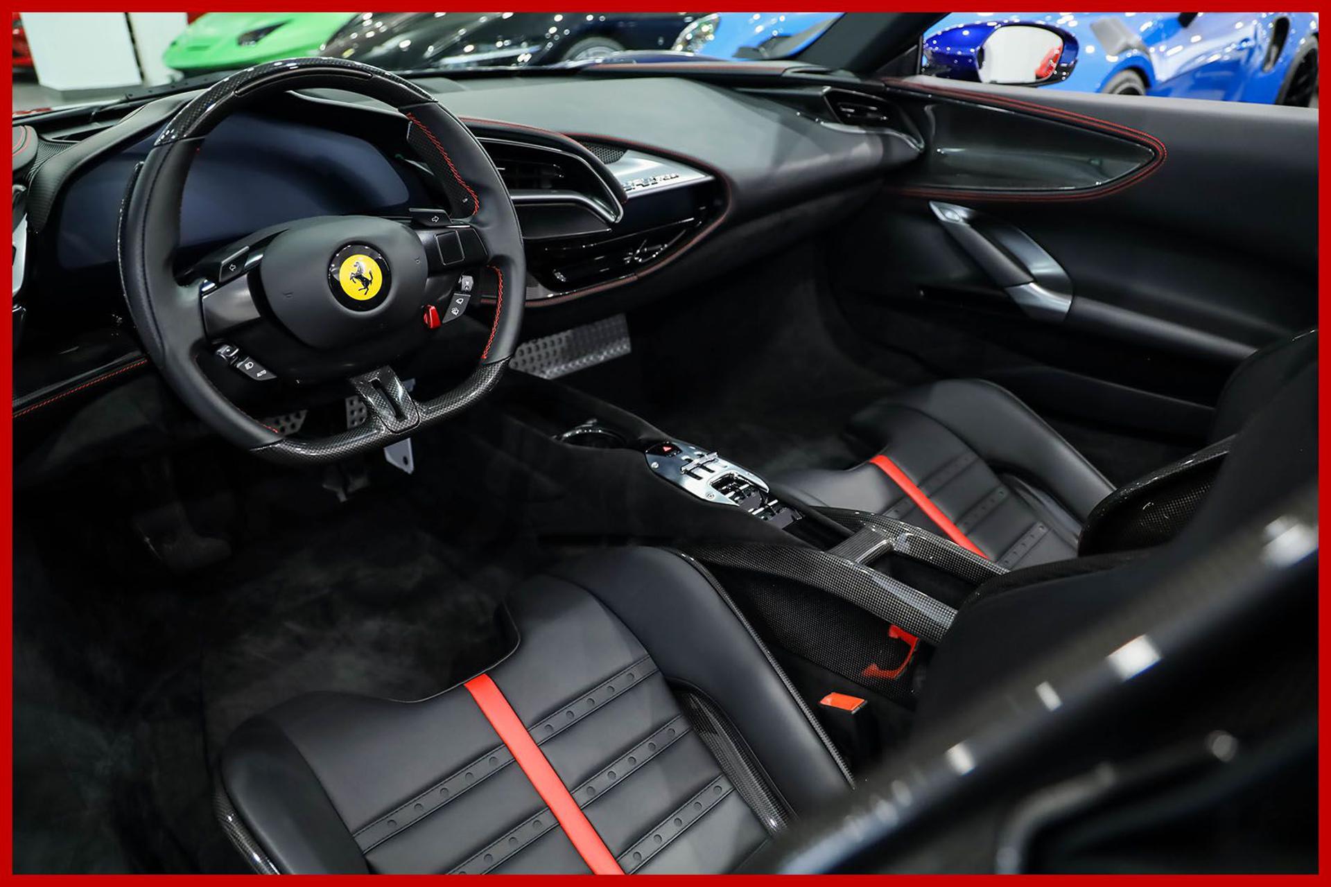 FERRARI SF90