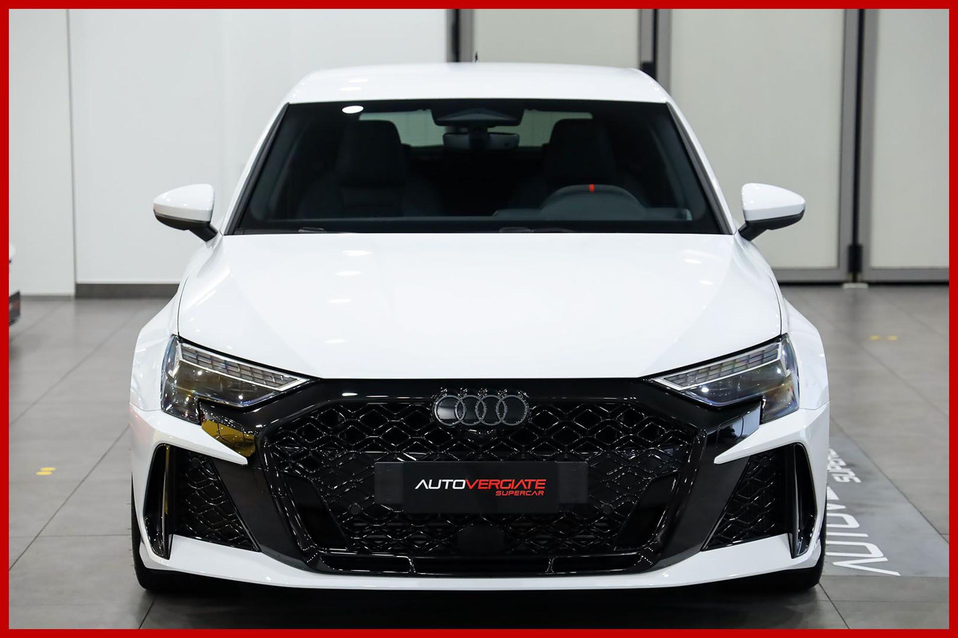 AUDI RS3